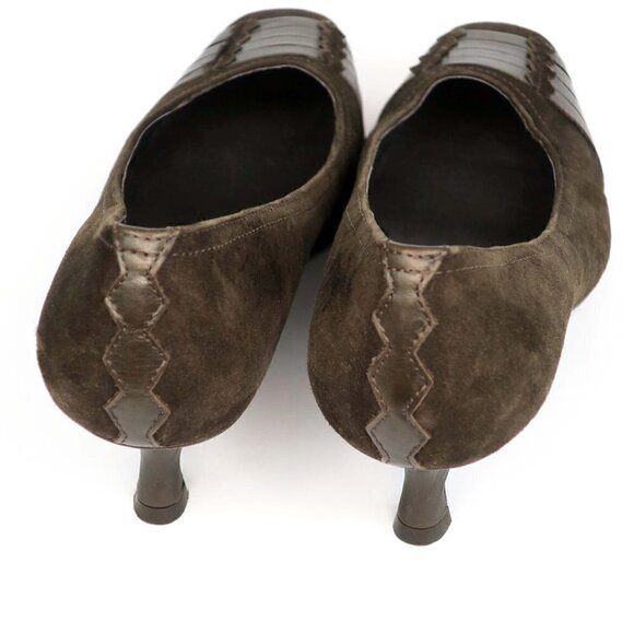 Donald J Pliner Sanchi Blunt Toe 2" Kitten Heel - Picture 5 of 7